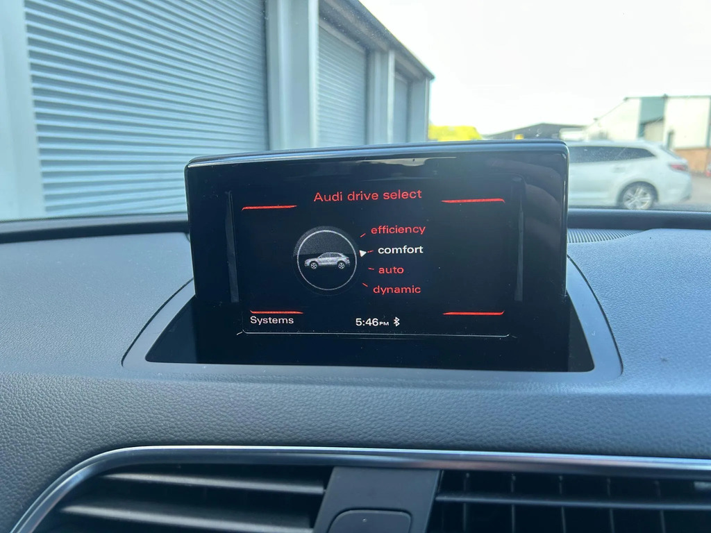 Audi Q3 2.0 Tdi Quattro S Line Navigation 182 Bhp Black #25