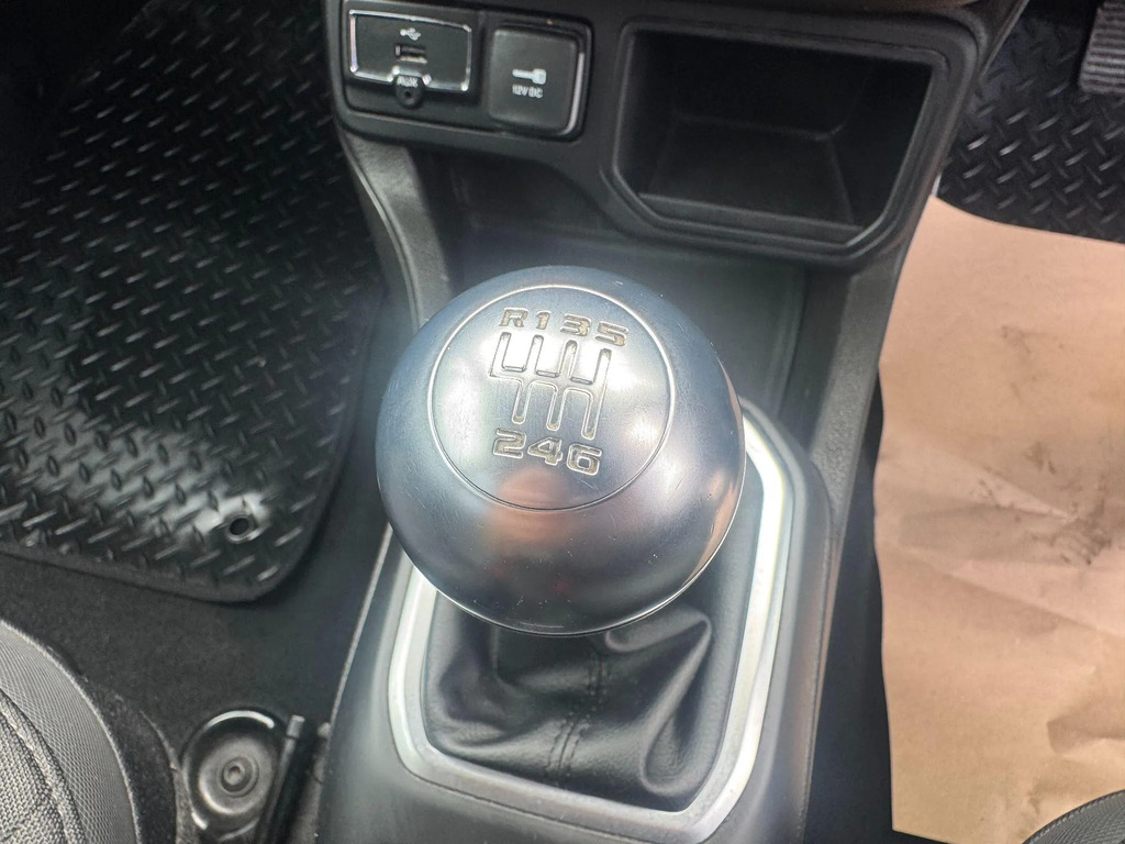 Jeep Renegade Suv Grey #16