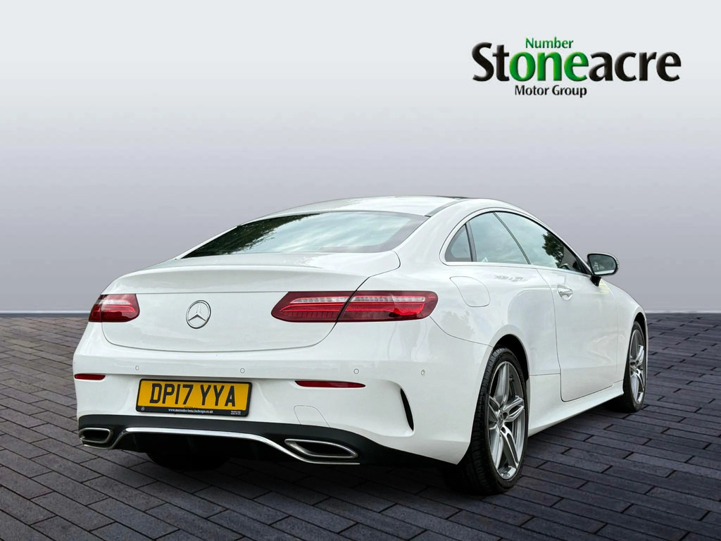 Mercedes-Benz E Class E220d Amg Line Premium 9G-tronic  #3