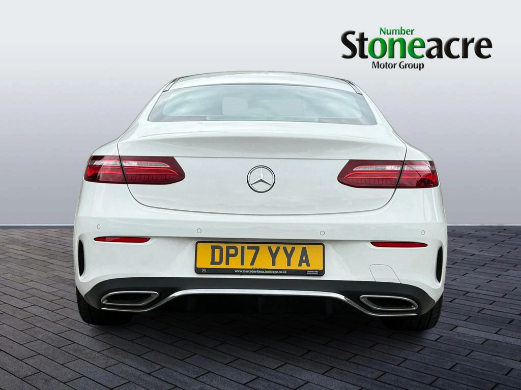 Mercedes-Benz E Class E220d Amg Line Premium 9G-tronic  #4