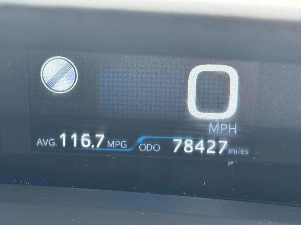 Toyota Prius+ Excel Tss Blue #18