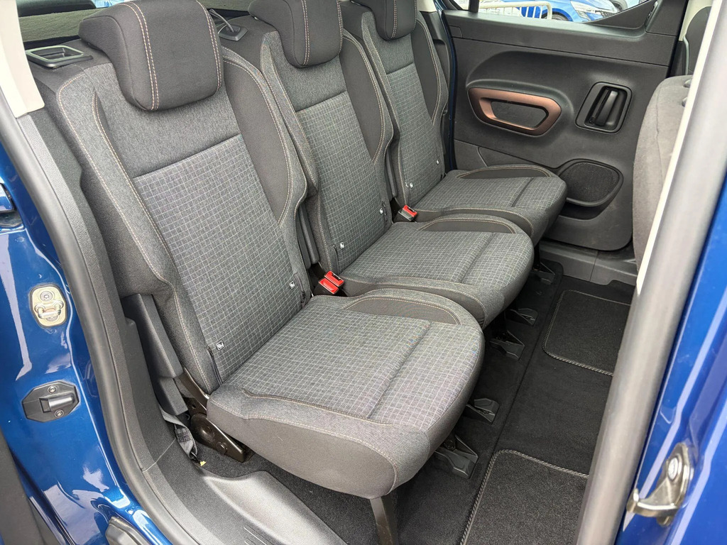 Peugeot Rifter 1.2 Puretech Active Grey #16