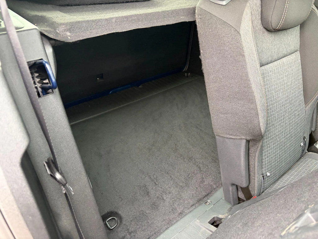 Peugeot Rifter 1.2 Puretech Active Grey #27