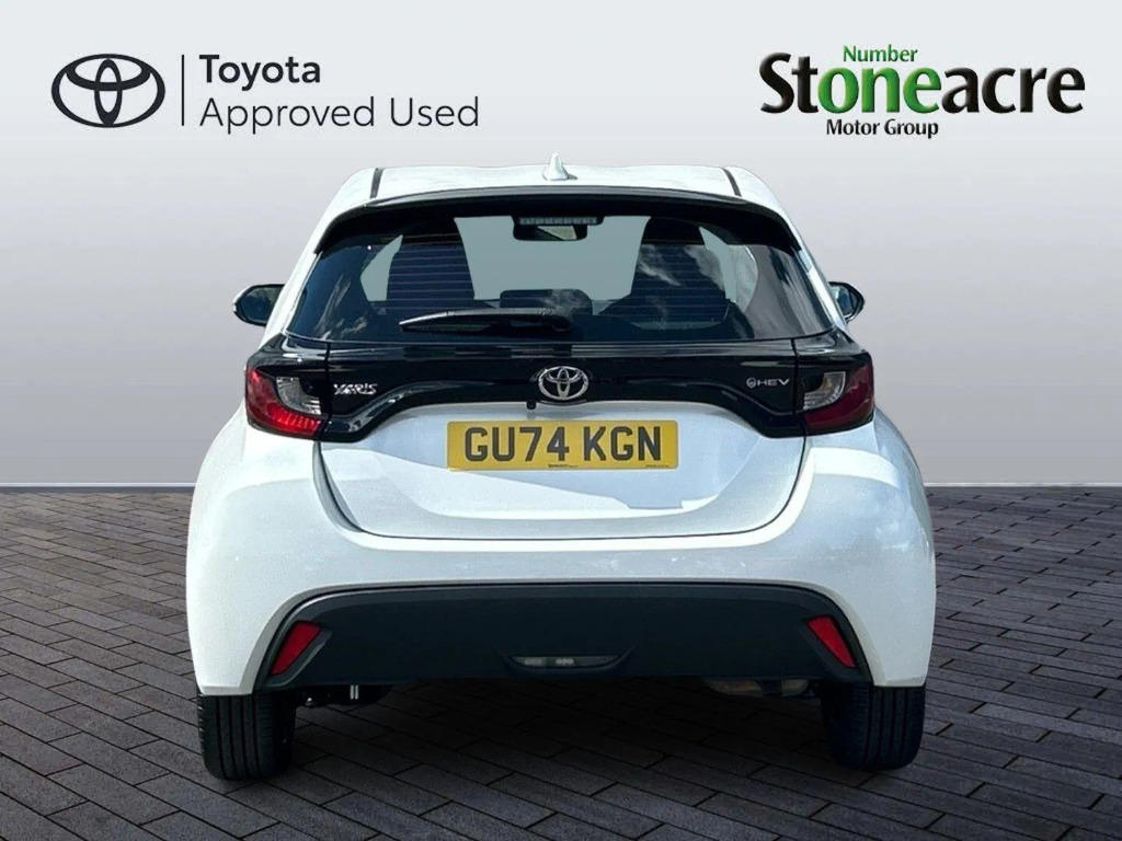 Toyota Yaris 1.5 Hybrid Icon Cvt  #5