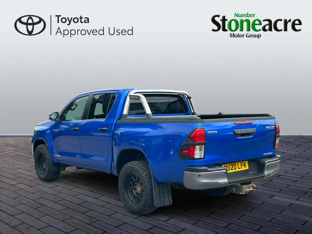 Toyota HILUX Invincible X Dcab Pick Up 2.4 D-4d #4