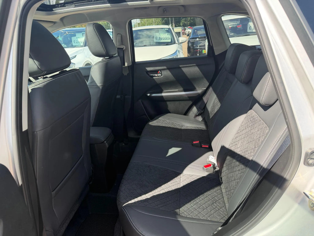 Suzuki Vitara 1.4 Boosterjet Mhev 109 Motion Brown #16