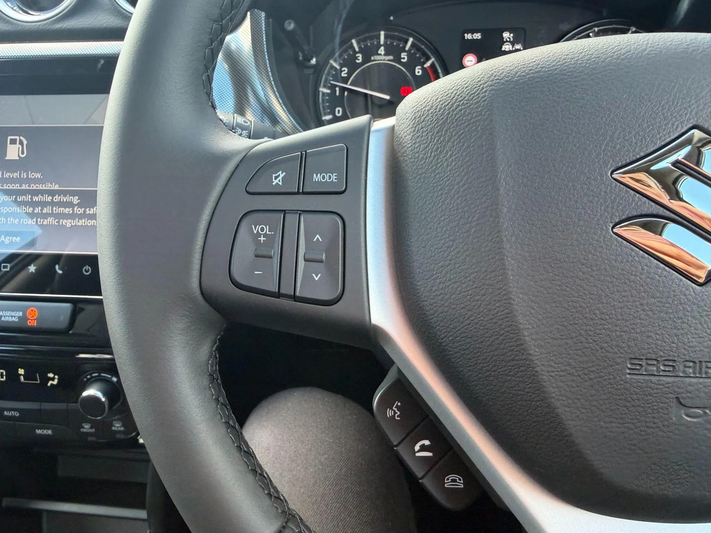 Suzuki Vitara 1.4 Boosterjet Mhev 109 Motion Brown #17