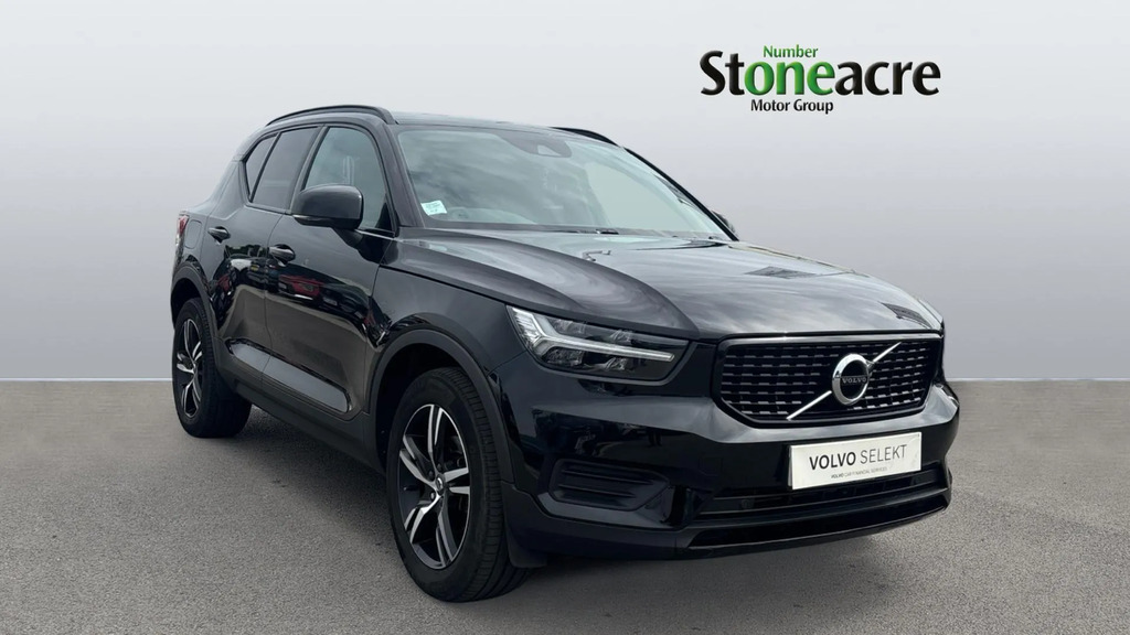 Volvo XC40 R-design T3 163 Hp PK22JNL