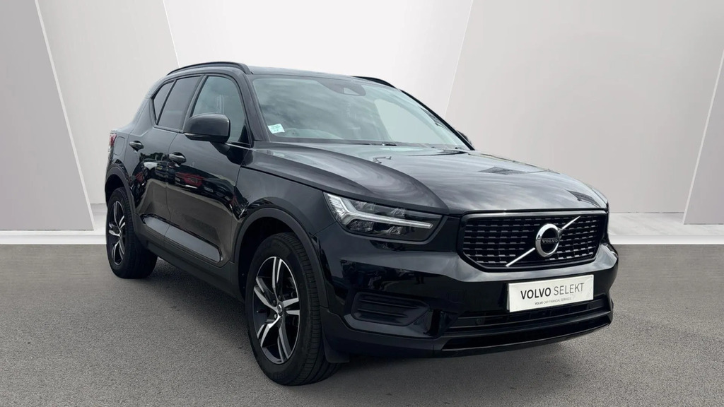 Volvo XC40 R-design T3 163 Hp 