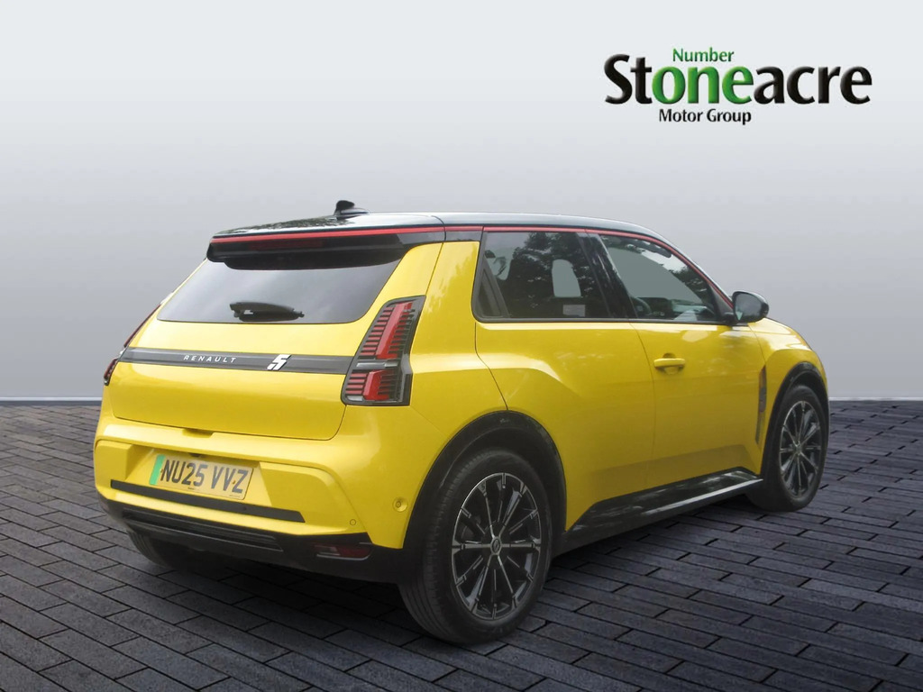 Renault 5 E-Tech Comfort Range 52Kwh Iconic Five  #3