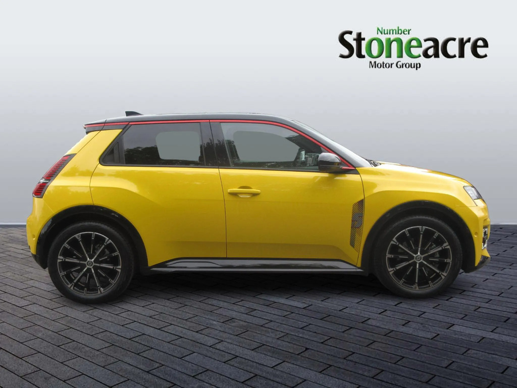 Renault 5 E-Tech Comfort Range 52Kwh Iconic Five  #2