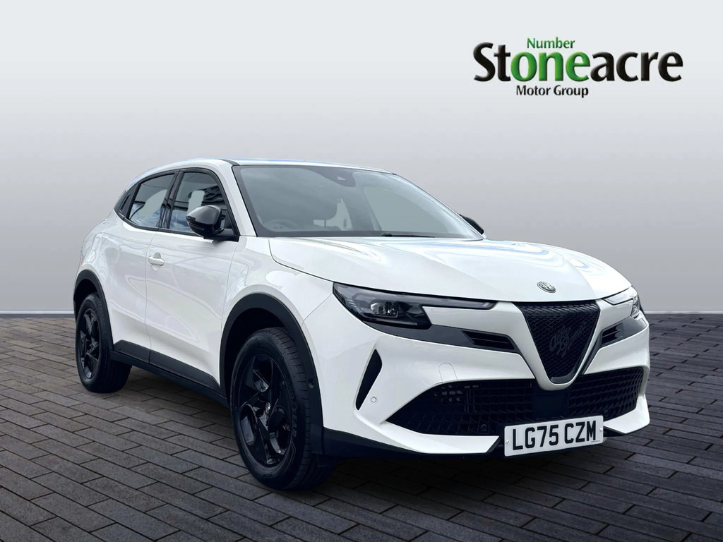 Alfa Romeo Junior 1.2 Mhev Ibrida E-dct Euro 6 Ss Black #1