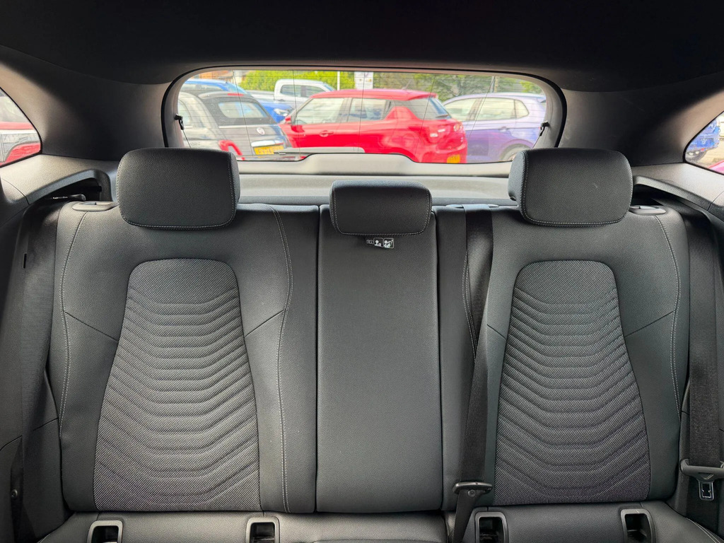 Mercedes-Benz GLA Class 200 Amg Line Executive Blue #19