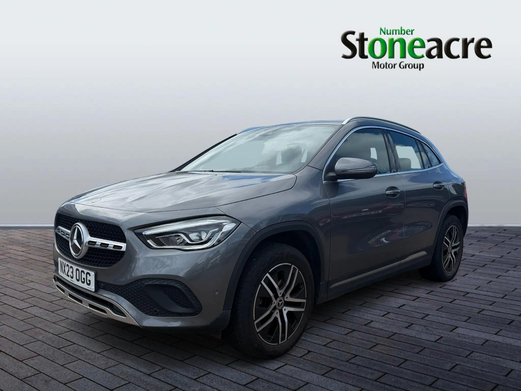 Mercedes-Benz GLA Class 200 Amg Line Executive Blue #7
