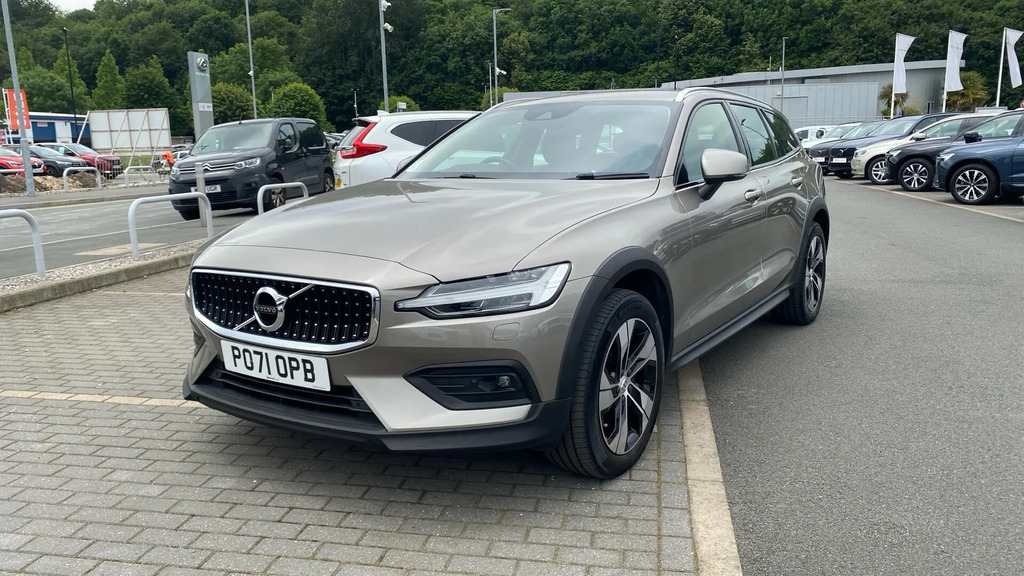 Volvo V60 Cross Country Cross Country Pro, B4 Awd Mild Hybrid #3