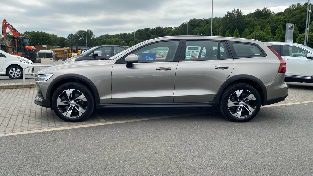 Volvo V60 Cross Country Cross Country Pro, B4 Awd Mild Hybrid #5