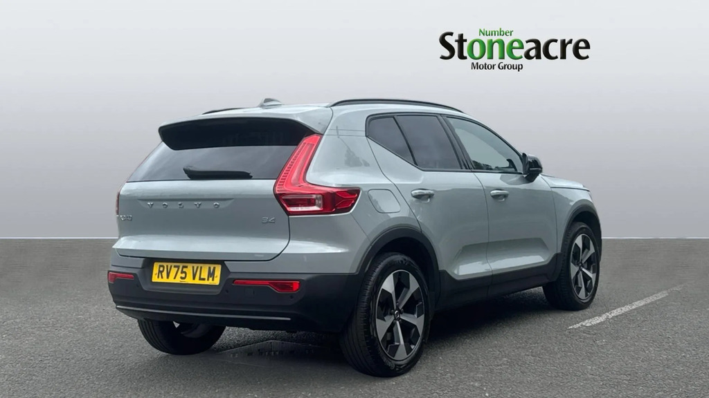 Volvo XC40 2.0 B4p Plus Dark  #2