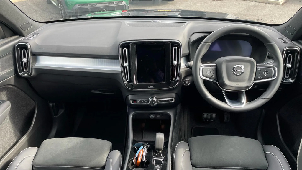 Volvo XC40 2.0 B4 Mhev Plus Black Edition Dct Euro 6 S  #5