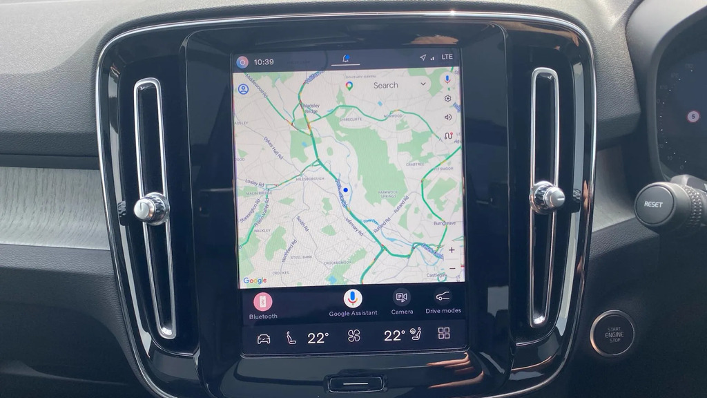 Volvo XC40 2.0 B3p Plus Dark 2024 Grey #30