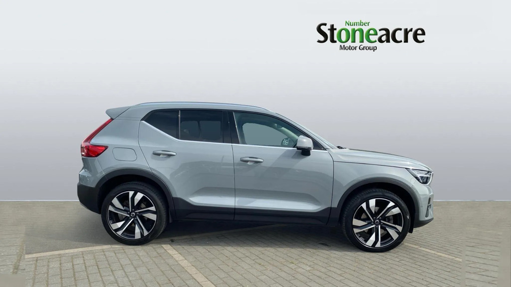 Volvo XC40 2.0 B3p Plus Dark 2024 Grey #7