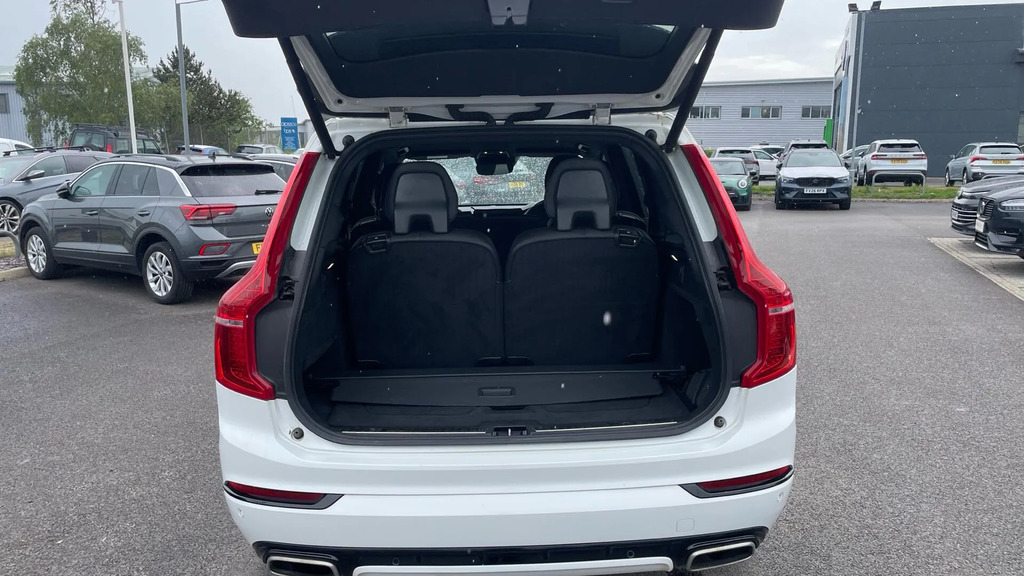 Volvo XC90 B5 Awd Inscription Black #13