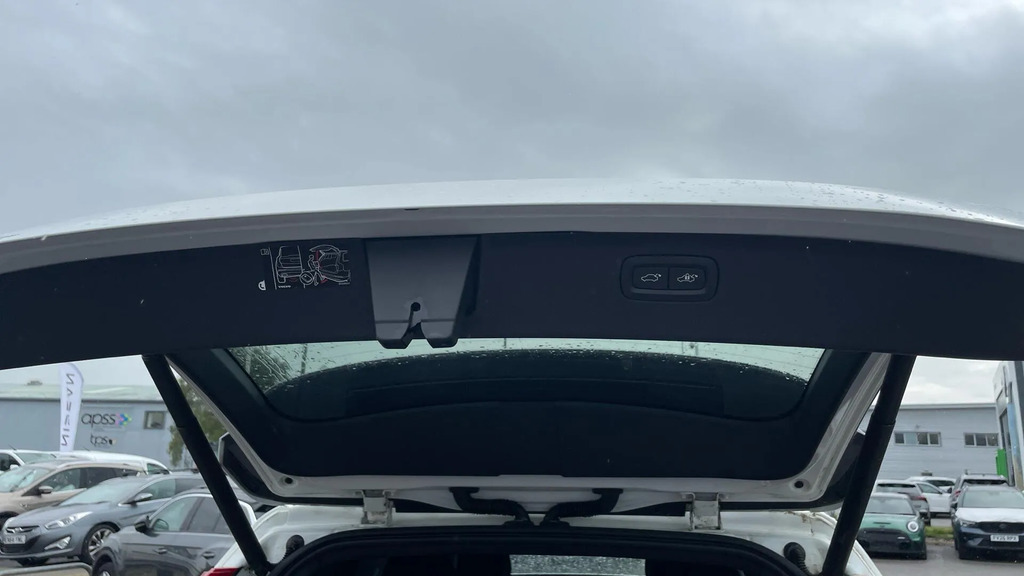 Volvo XC90 B5 Awd Inscription Black #28