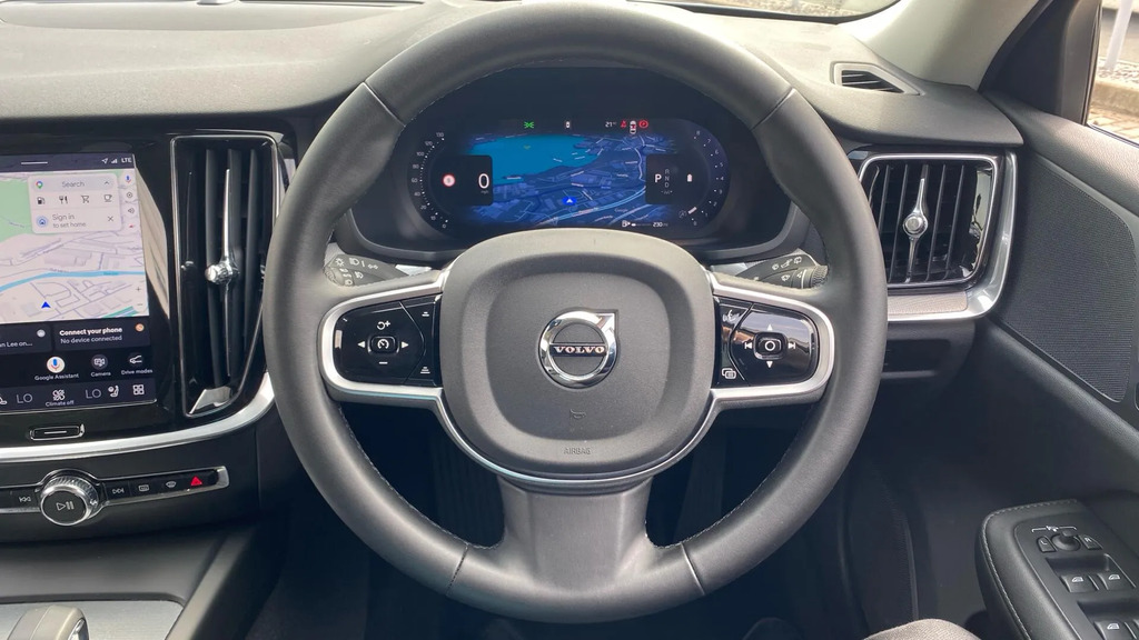 Volvo V60 2.0 B4p Plus Dark 7 Speed Blue #36