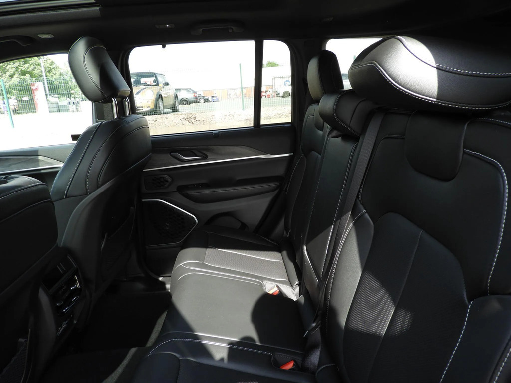 Jeep Grand Cherokee 2.0 Turbo 4Xe Phev Summit Reserve Black #30