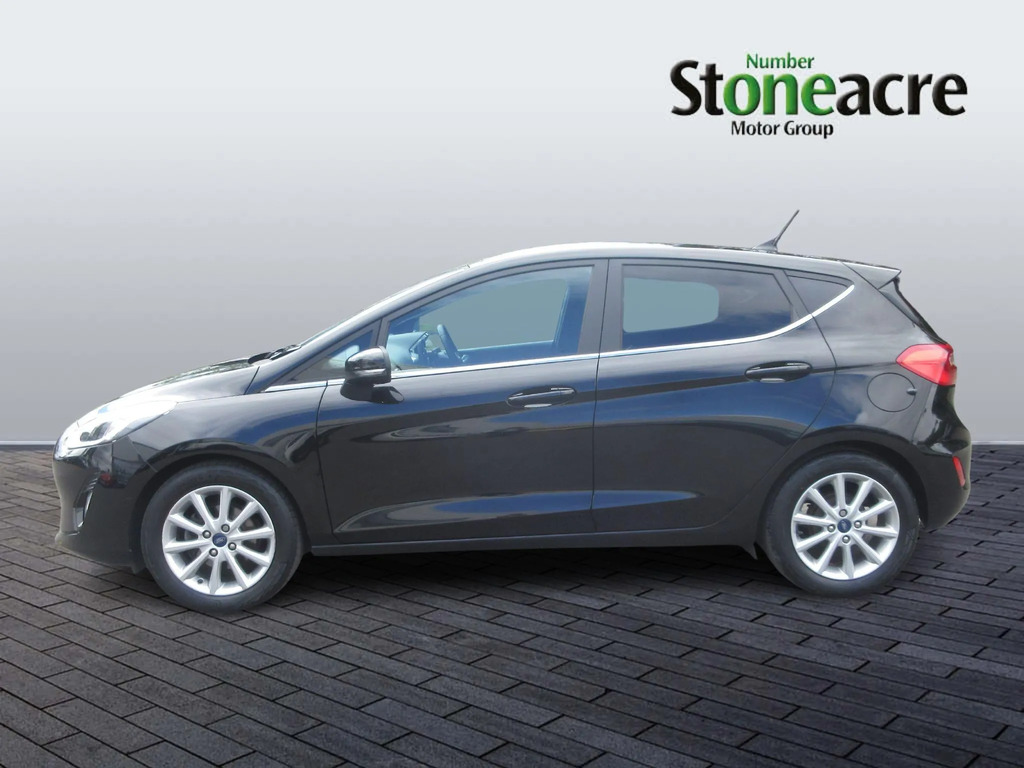 Ford Fiesta 1.0 Ecoboost Hybrid Mhev 125 Titanium NU70OXP #6