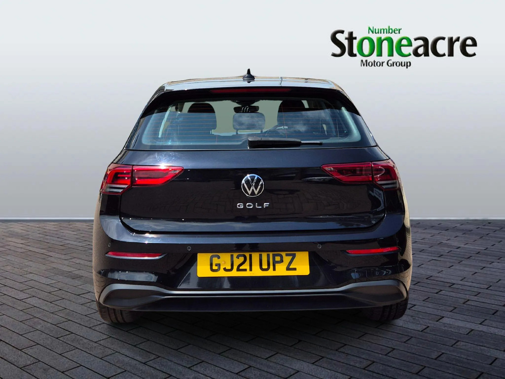 Volkswagen Golf 1.5 Tsi Life Black #4