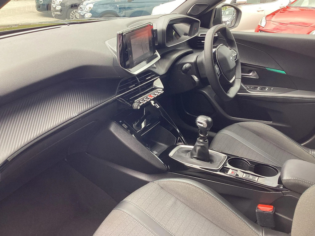 Peugeot 2008 1.2 Puretech Allure Premium Euro 6 Ss  #4