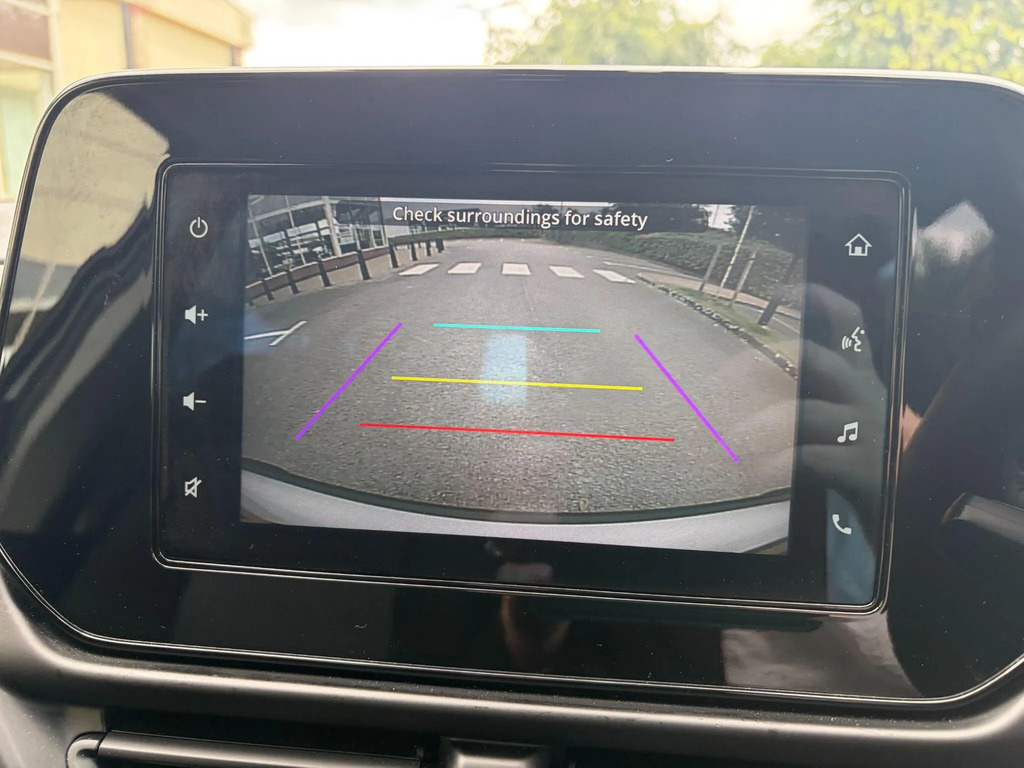 Suzuki S Cross 2022 22 Motion #19