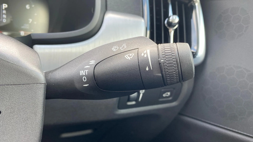 Volvo S90 S90 Momentum T4 Black #18