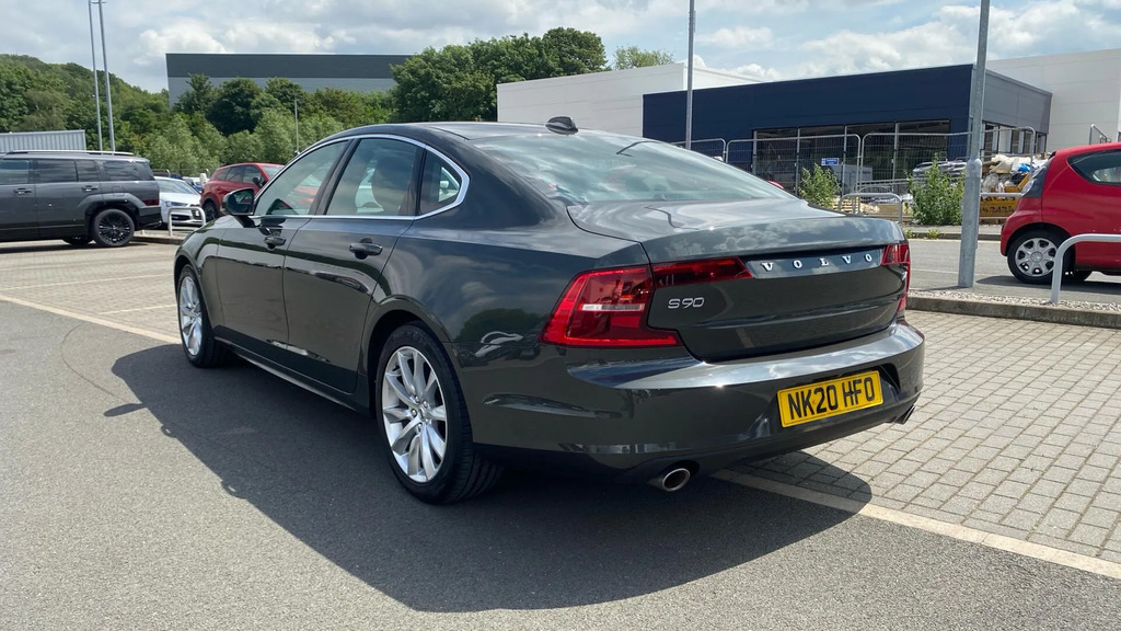 Volvo S90 2.0 T4 Momentum Plus Geartronic  #4