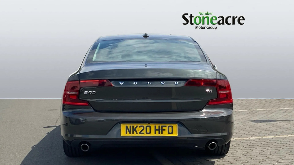 Volvo S90 2.0 T4 Momentum Plus Geartronic  #6