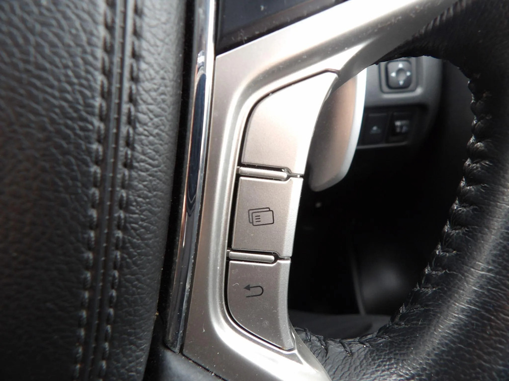 Mitsubishi L200 Double Cab Di-d 150 Barbarian 4Wd Grey #22