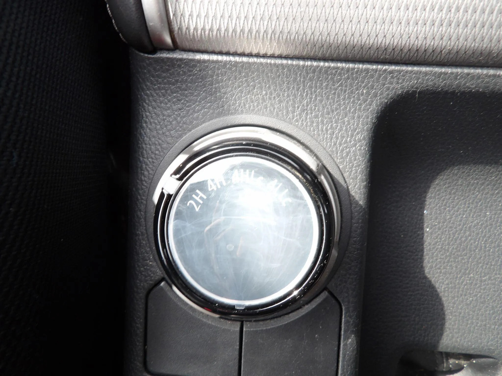 Mitsubishi L200 Double Cab Di-d 150 Barbarian 4Wd Grey #35