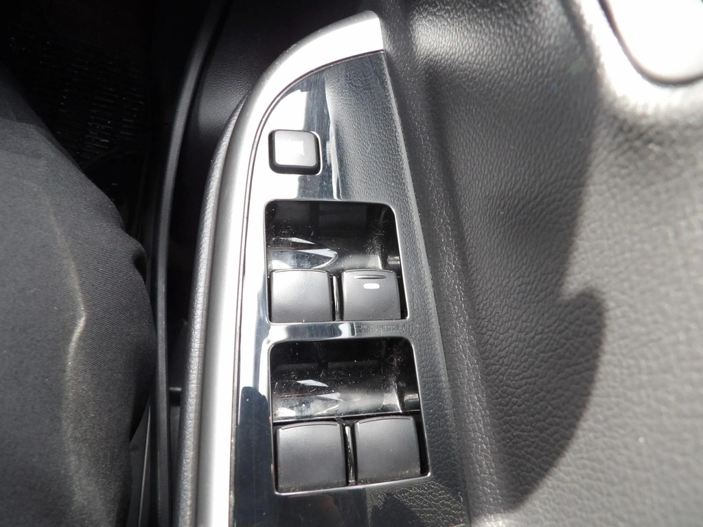 Mitsubishi L200 Double Cab Di-d 150 Barbarian 4Wd Grey #36