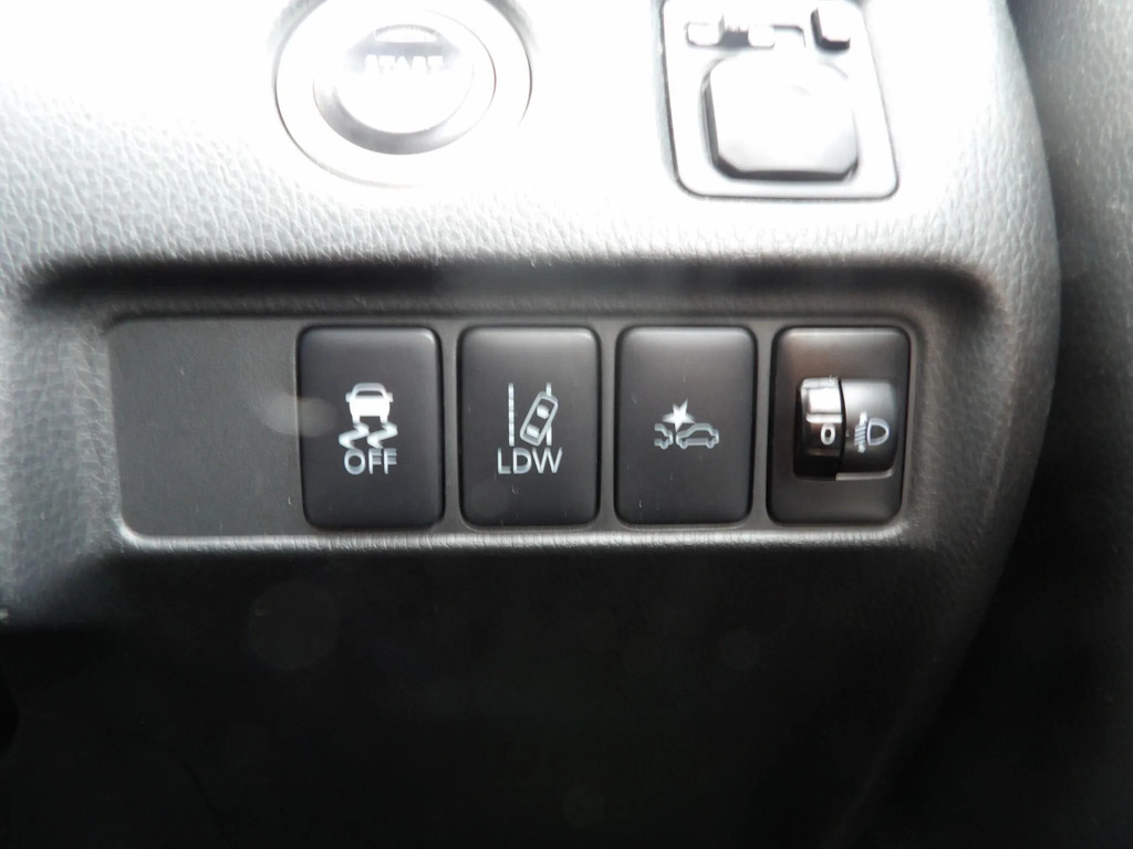 Mitsubishi L200 Double Cab Di-d 150 Barbarian 4Wd Grey #37