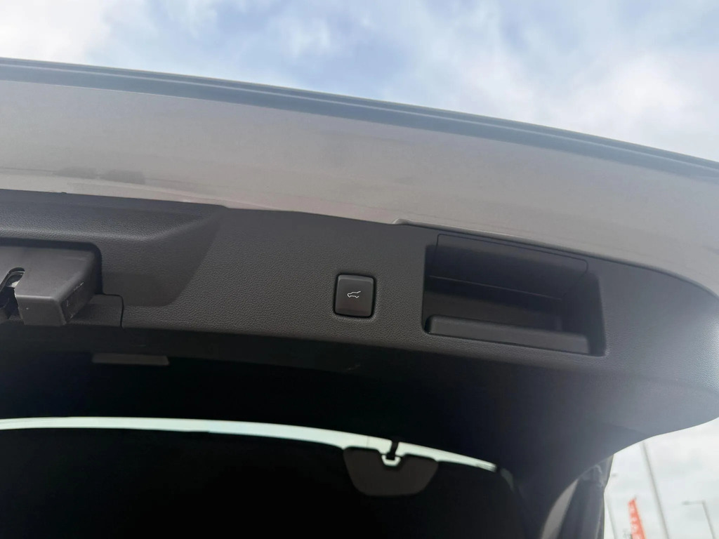 Ford Kuga 1.5 Ecoboost 150 St-line X Edition  #4