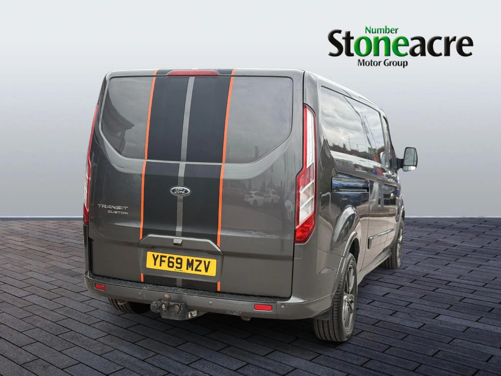 Ford Transit Custom 2.0 Tdci 170Ps Low Roof Sport Van Orange #8