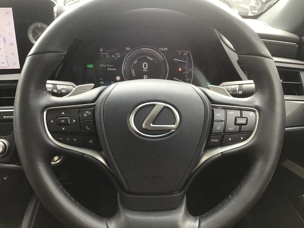 Lexus ES 300H 2.5 Takumi Cvt Silver #12