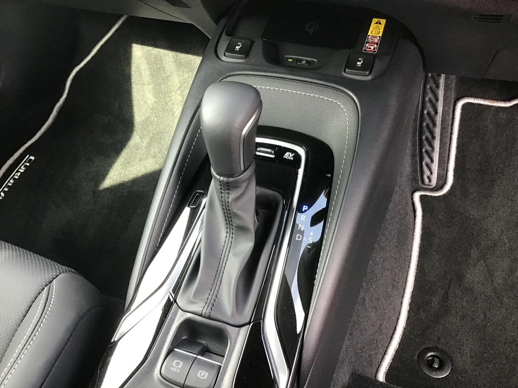 Toyota Corolla 1.8 Hybrid Excel Cvt  #10