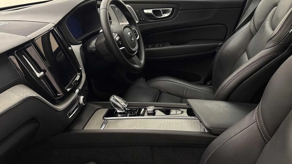 Volvo XC60 2.0 B5 Mhev Ultra Dark Awd Euro 6 Ss  #6