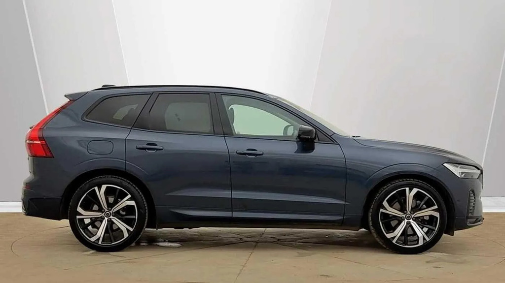 Volvo XC60 2.0 B5 Mhev Ultra Dark Awd Euro 6 Ss  #2