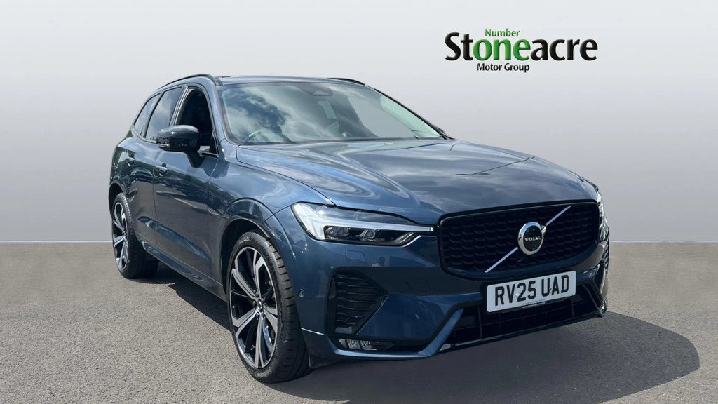 Volvo XC60 2.0 B5 Mhev Ultra Dark Awd Euro 6 Ss RV25UAD