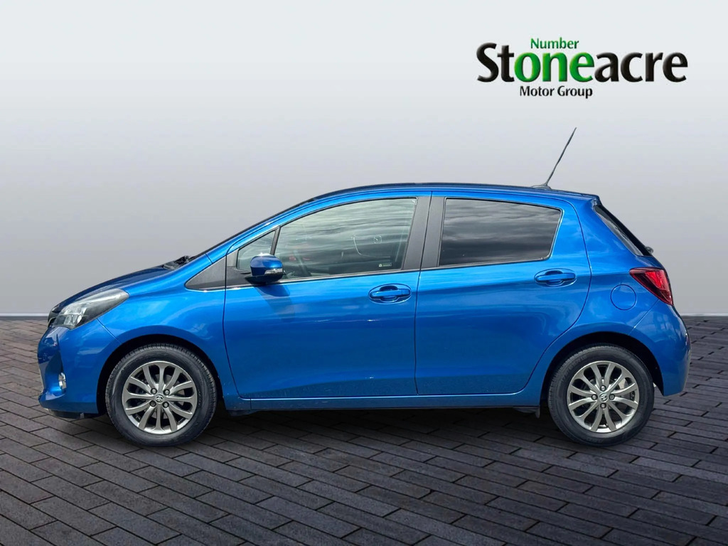 Toyota Yaris Icon Blue #5