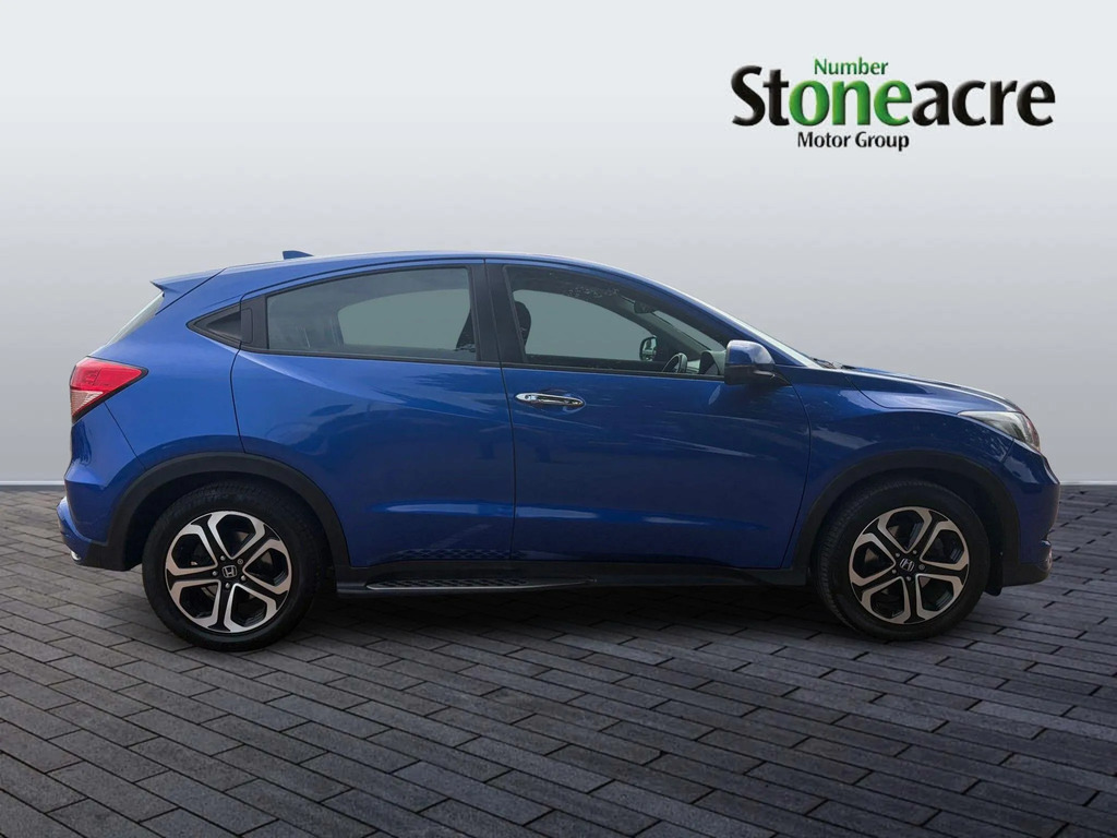 Honda Hr-V 1.5 I-vtec Black Edition #2