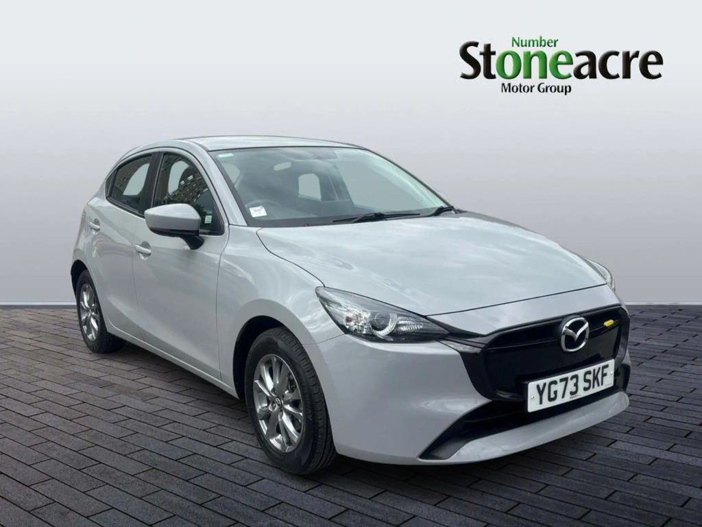 Mazda 2 1.5 Skyactiv G 75 Centre-line