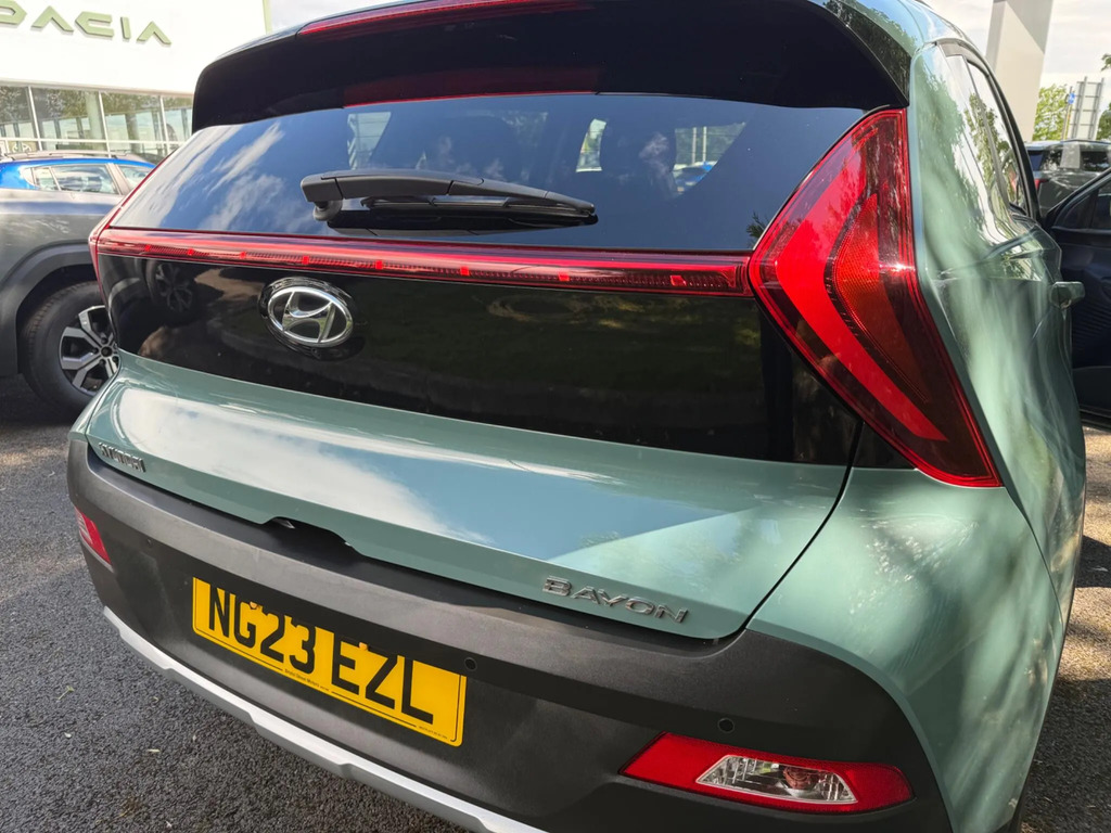 Hyundai Bayon 1.0 T-gdi Mhev Premium Dct Euro 6 Ss